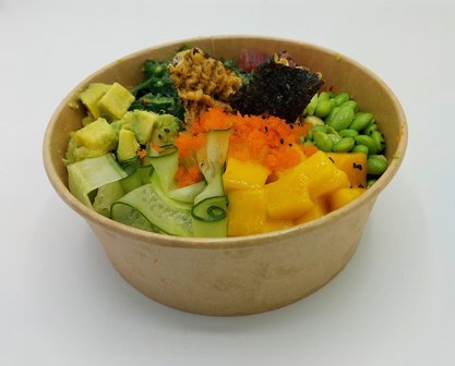 Pok&eacute; bowl with tuna 